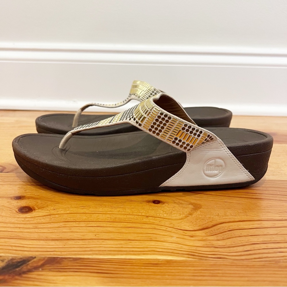 FitFlop Aztec Chada Toe Post Sandals Womens 9 Urban White Studded Comfort - Picture 6 of 12